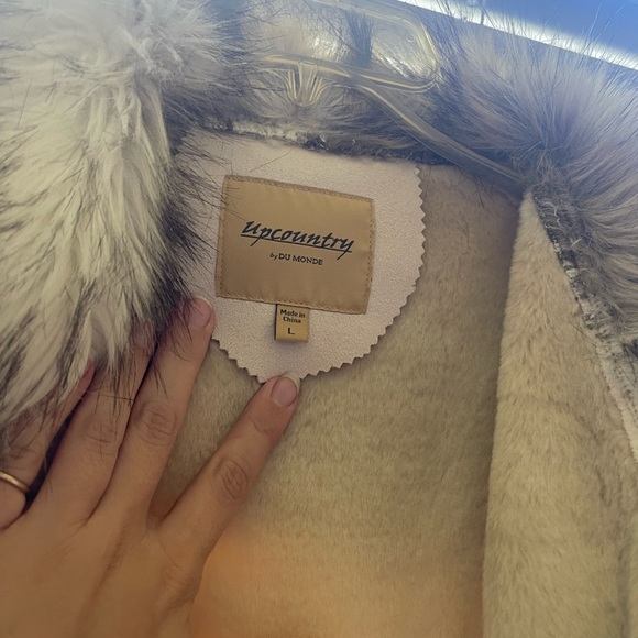 High quality faux fur coat - Picture 5 of 6